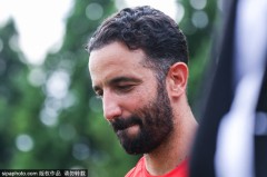 迪马尔科：我们的目标是在国内赛场卫冕，并在欧冠走得更远