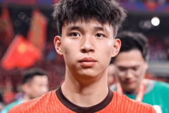 曝王钰栋再获德甲球队邀请，加盟后外租比甲锻炼，曾两度拒绝留洋
