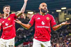 英超乱套了！曼联3连胜，利物浦2-3爆冷，阿森纳夺冠稳了，最大黑马曝光