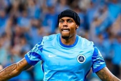 又一个扎哈维！前英超锋霸在中超爆发：半赛季10球破纪录！