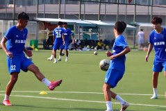 蒯纪闻于7月10日正式宣布离开上港，谣传加盟德甲降级队狼堡引发误解