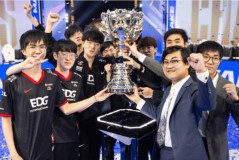 四年前的今天EDG在冰岛夺得S11冠军：目前仍是LPL最后一个S冠