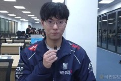 KRX中单Ucal：如果能先手设计团战并做好集火，完全可以战胜HLE